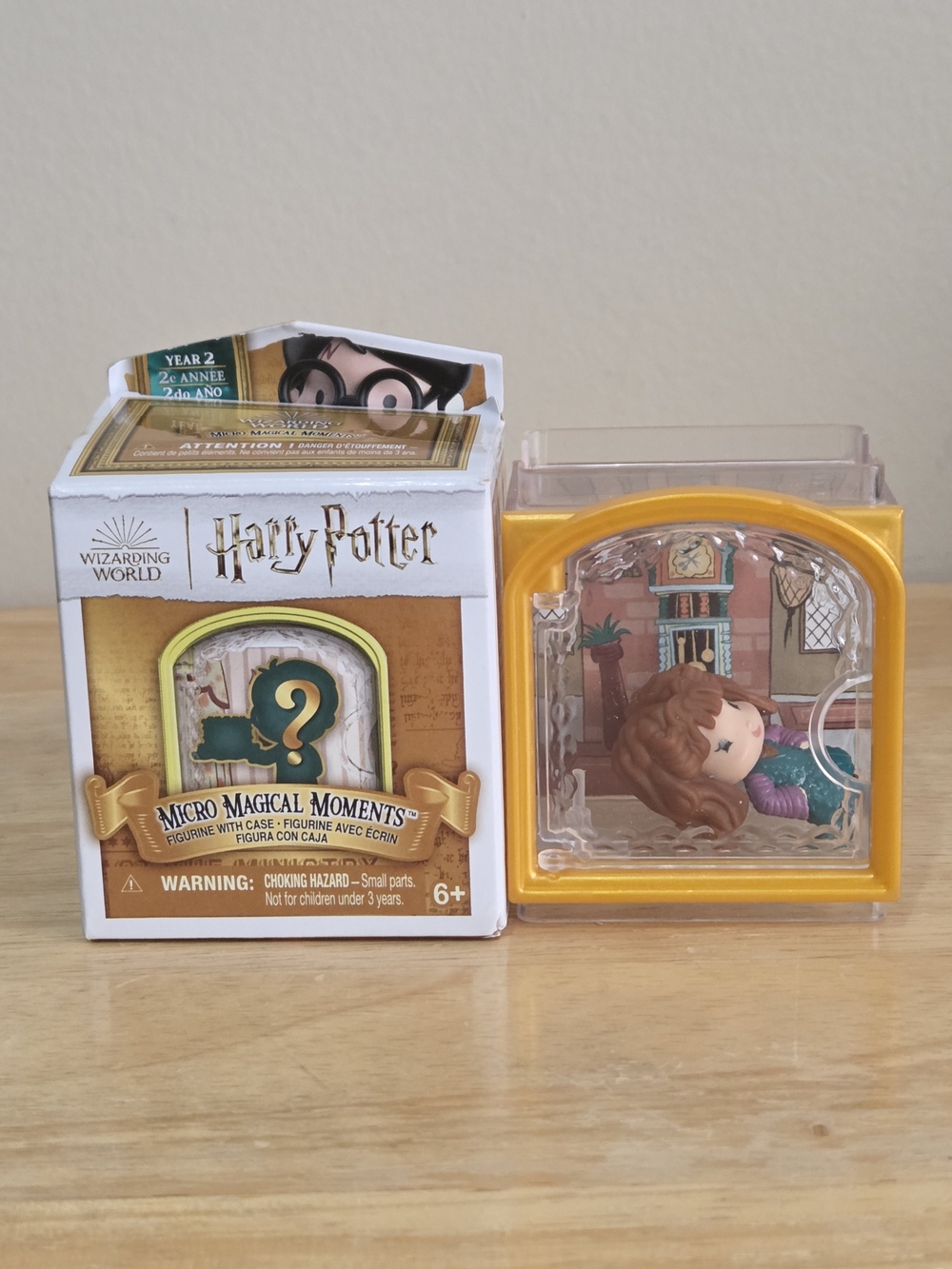 *4 for $20* Harry Potter Micro Magical Moments Hermione Granger Mini Figure